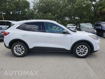 2022 Ford Escape SE – miniatura 4