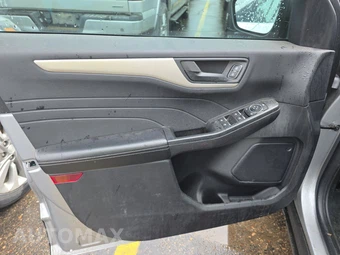 2022 Ford Escape SE – miniatura 15