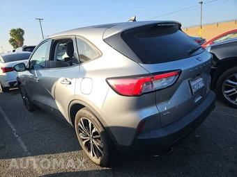 2022 Ford Escape SE – miniatura 6