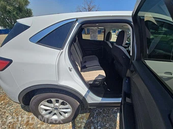 2022 Ford Escape SE – miniatura 13
