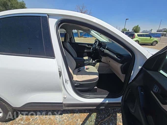2022 Ford Escape SE – miniatura 15