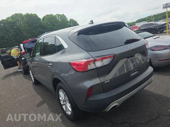 2022 Ford Escape SE – miniatura 6