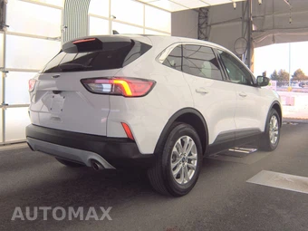 2022 Ford Escape SE - miniatura 4