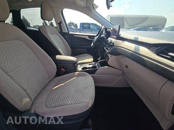 2022 Ford Escape SE - miniatura 8