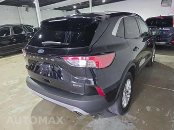 2022 Ford Escape SE - miniatura 4