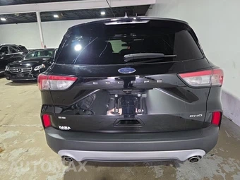 2022 Ford Escape SE - miniatura 5