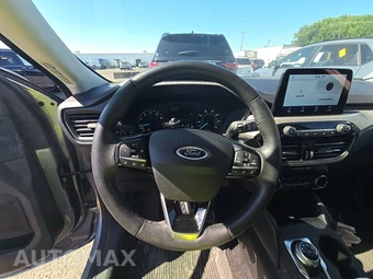 2022 Ford Escape SE – miniatura 10