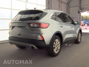 2022 Ford Escape SE – miniatura 4
