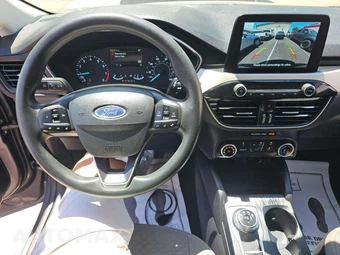 2022 Ford Escape SE - miniatura 10