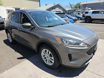 2022 Ford Escape SE - miniatura 4