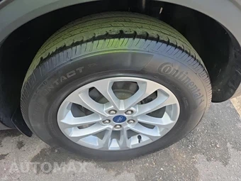 2022 Ford Escape SE - miniatura 11