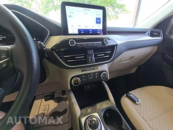2022 Ford Escape SE – miniatura 10