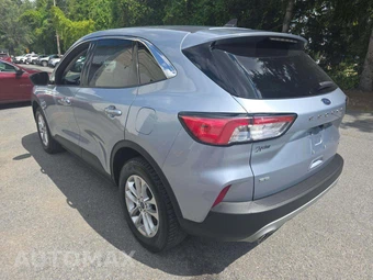 2022 Ford Escape SE – miniatura 2