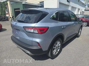 2022 Ford Escape SE – miniatura 3