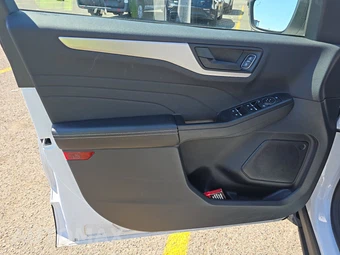2022 Ford Escape SE - miniatura 9