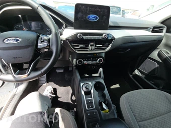 2022 Ford Escape SE – miniatura 11
