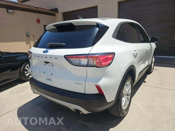 2022 Ford Escape SE - miniatura 3