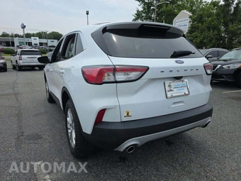 2022 Ford Escape SE - miniatura 2