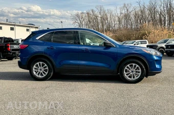 2022 Ford Escape SE - miniatura 2