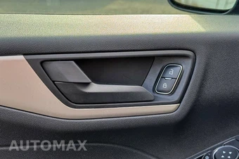 2022 Ford Escape SE - miniatura 23