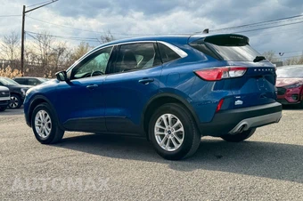 2022 Ford Escape SE - miniatura 5