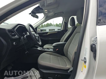 2022 Ford Escape SE – miniatura 7