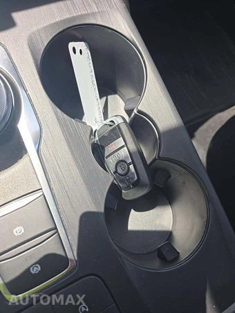 2022 Ford Escape SE - miniatura 5
