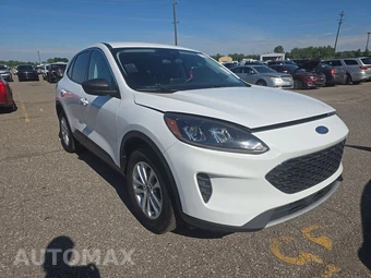 2022 Ford Escape SE - miniatura 3