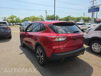 2022 Ford Escape SE - miniatura 2