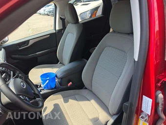 2022 Ford Escape SE - miniatura 6