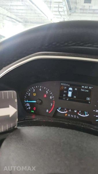 2022 Ford Escape SE - miniatura 25