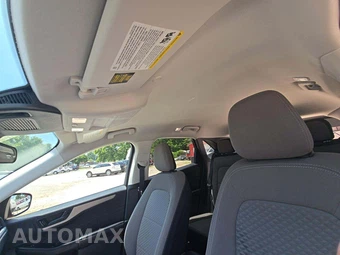 2022 Ford Escape SE - miniatura 8