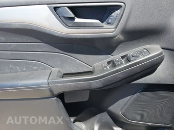2022 Ford Escape SE - miniatura 9