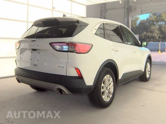 2022 Ford Escape SE - miniatura 4