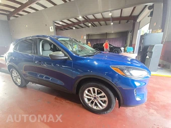 2022 Ford Escape SE - miniatura 3