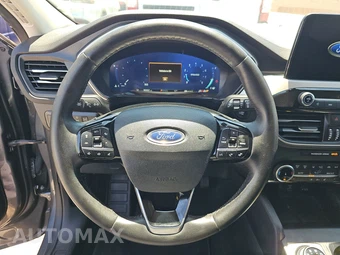 2022 Ford Escape SEL – miniatura 10