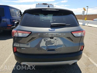 2022 Ford Escape SEL – miniatura 5