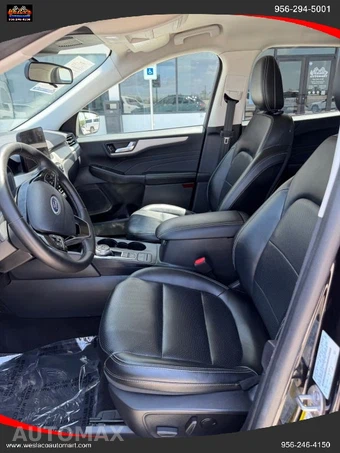 2022 Ford Escape SEL - miniatura 8