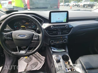 2022 Ford Escape SEL - miniatura 11