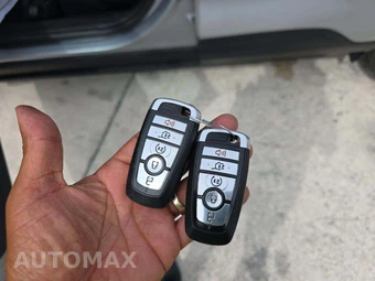 2022 Ford Escape SEL - miniatura 8