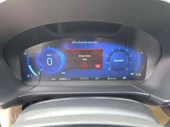 2022 Ford Escape SEL - miniatura 9