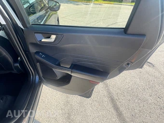 2022 Ford Escape SEL - miniatura 24
