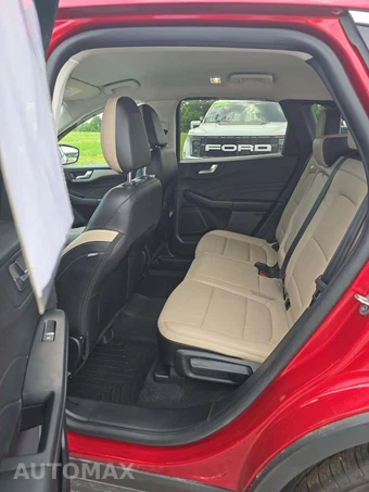 2022 Ford Escape SEL – miniatura 10