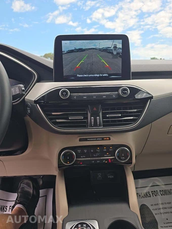 2022 Ford Escape SEL – miniatura 7
