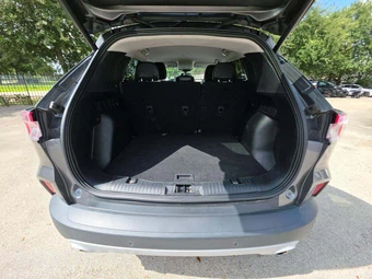 2022 Ford Escape SEL – miniatura 11