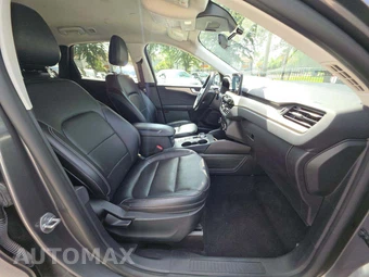 2022 Ford Escape SEL – miniatura 15