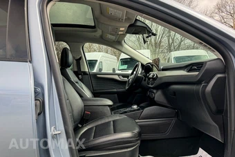 2022 Ford Escape SEL - miniatura 9