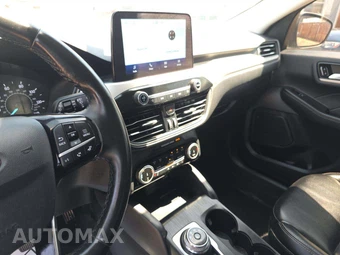 2022 Ford Escape SEL – miniatura 10