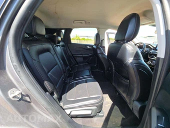 2022 Ford Escape SEL – miniatura 16