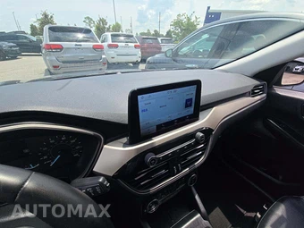 2022 Ford Escape SEL – miniatura 10